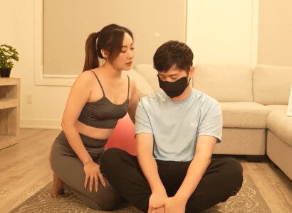 Nhân viên văn phòng xinh đẹp bị đồng nghiệp ép quan hệ ngay tại chỗ làm